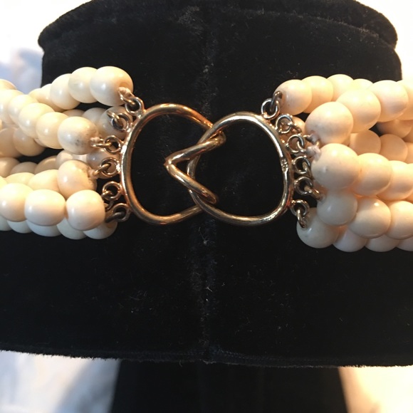 Jewelry - Picture 3 of 3